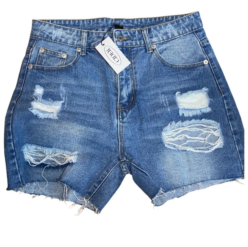 NWT DENIM DISTRESSED HIGH WAIST SHORTS